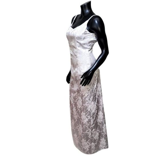 Vintage 90s Y2K Jump Apparel Light Pink Silver Metallic Floral Prom Formal Gown - Picture 7 of 10